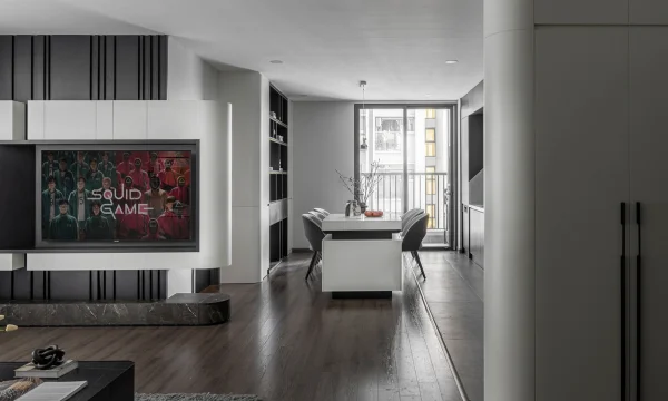 Cải tạo căn hộ 114 m2 tone đen trắng với 600 triệu đồng